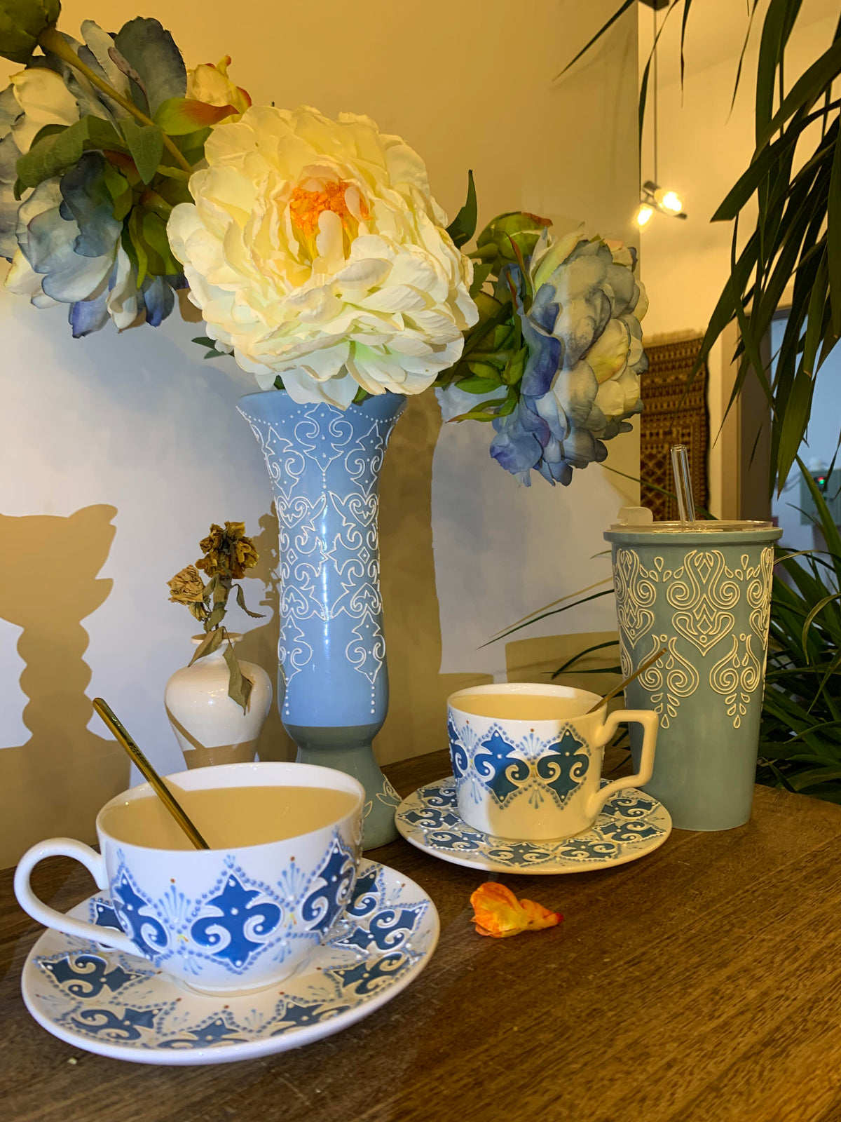 ZHUA Handmade Ceramics